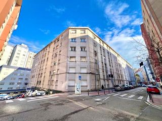 Pis a Numancia - San Fernando. Piso en venta en santander