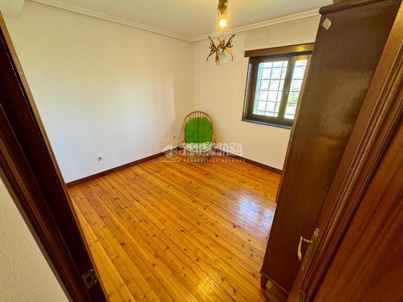 Foto a36b863b-8c4d-4d3e-abb4-f9707f8d81cf. Casa pareada casa en venta en el astillero en Astillero (El)