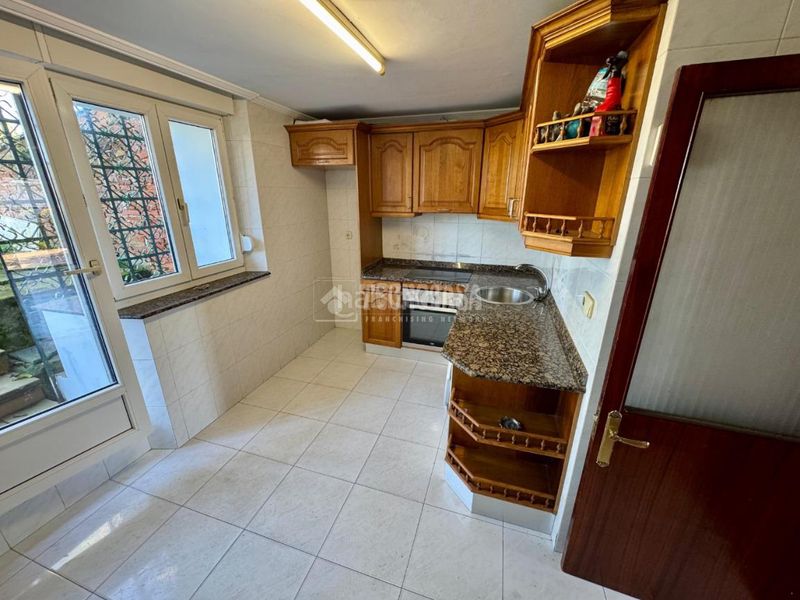 Foto c8daf31c-91ee-4817-ab9c-aa2c634679f6. Casa pareada casa en venta en el astillero en Astillero (El)