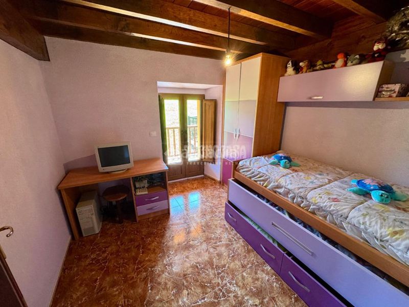 Foto 81ff2d7a-50a6-4790-904b-37eb5aba6583. Terreny residencial a Entrambasaguas