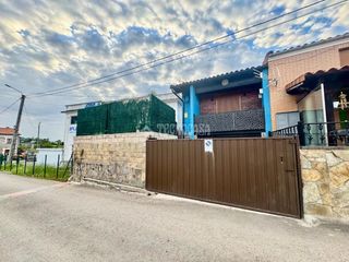 Maison jumelée à Heras - Santiago - San Salvador. Casa en venta en medio cudeyo