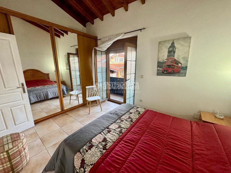 Foto 93eb5bbe-af61-4374-8c35-f5e4fa4486b7. Casa aparellada amb calefacció aparcament a Heras - Santiago - San Salvador Medio Cudeyo