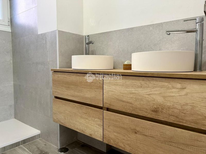 Foto d4defe8a-329c-4736-9a2b-94aa9efebe06. Flat in Santa Eugenia Madrid