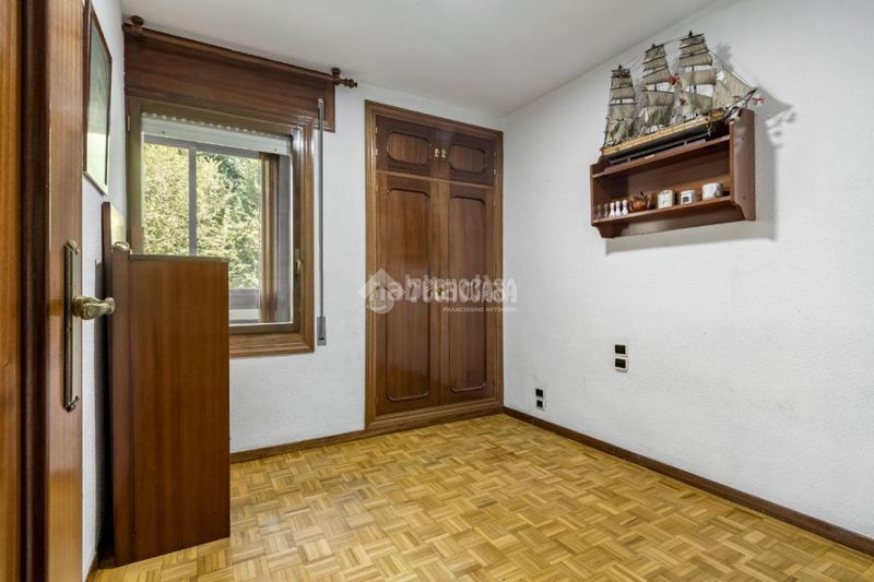 Foto 44d5d7fb-aaab-47cd-b2fc-e019eb798e36. Pis a Santa Eugenia Madrid