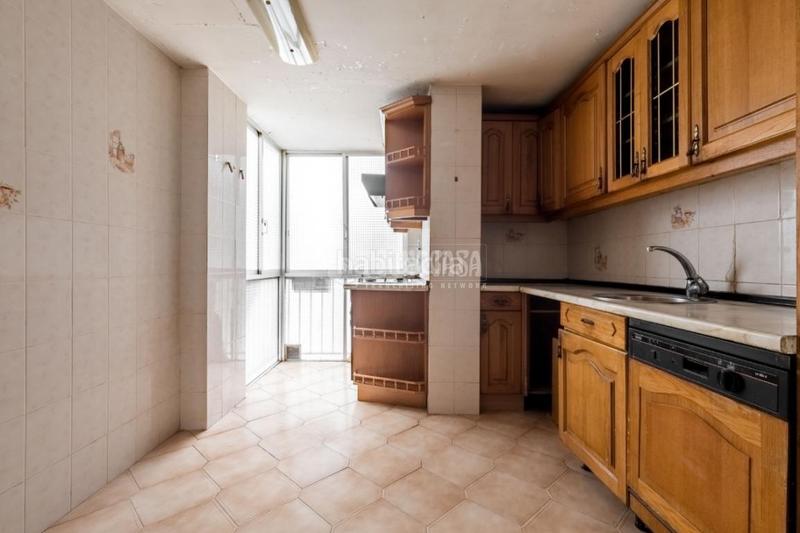 Foto 1f102f61-9120-43a5-9a69-1d809b85b0a9. Piso  en venta en Santa Eugenia Madrid