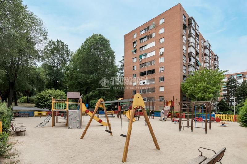 Foto 5e120b13-16ae-4bd3-a31c-4df15f595c91. Piso  en venta en Santa Eugenia Madrid