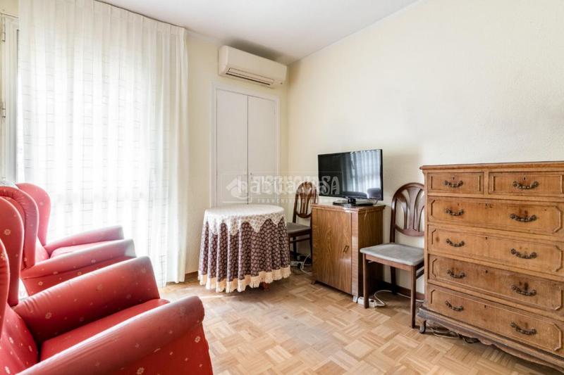 Foto 8b8b7461-093a-4bb4-874b-2d482fb616ca. Piso  en venta en Santa Eugenia Madrid