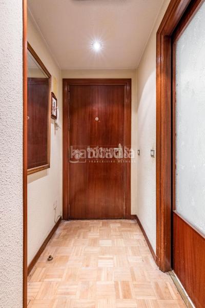 Foto b127a6ee-0e7b-457f-8a09-2dcadb0ac682. Piso  en venta en Santa Eugenia Madrid
