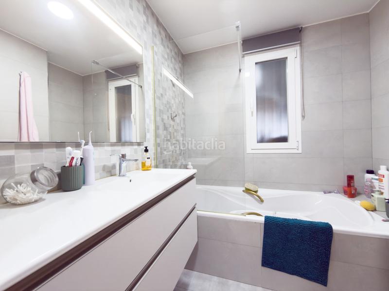 Foto 85c653b5-0ce0-479c-9622-4fa1df38ec10. Appartement avec chauffage parking dans Baza