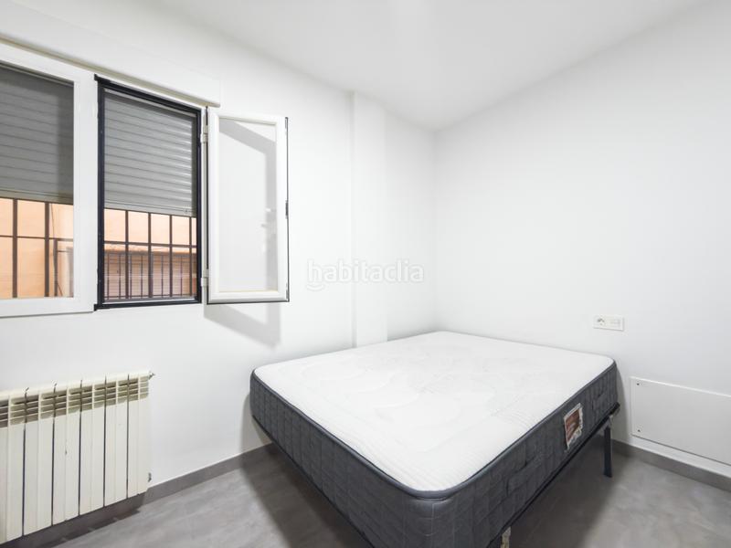 Foto 9a07d86a-cfda-4689-bc8f-07e57e2b9353. Appartement avec chauffage parking dans Baza