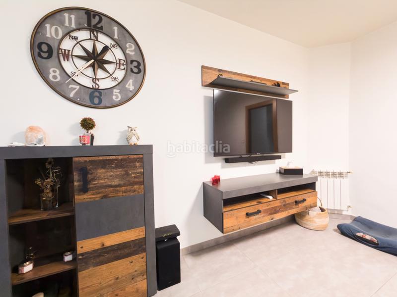 Foto a7b53cec-f678-4581-8480-4431dca090b3. Appartement avec chauffage parking dans Baza