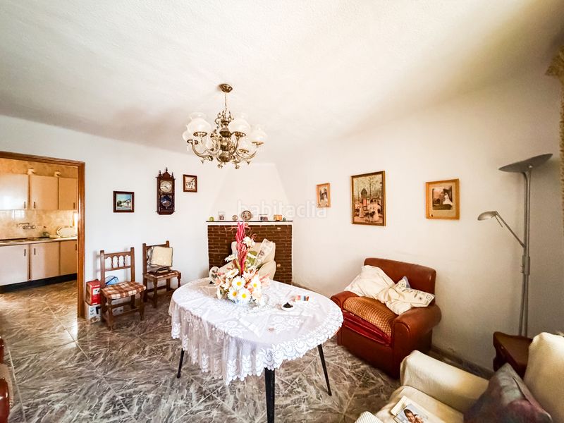 Foto ffc0d38c-01ff-4e22-a4b4-f4261a9a6731. Casa a calle málaga 23 a Baza