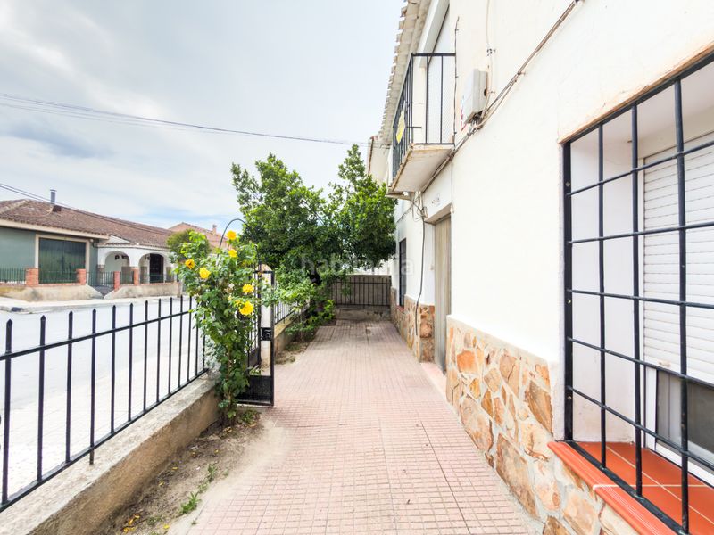 Foto bf29e315-147f-41cd-b97a-f1c512c6a6d9. Casa a calle de la santa cruz 6 a Cortes de Baza