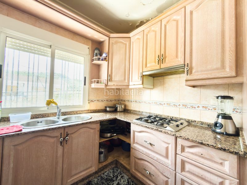 Foto c288fa7b-e7cb-4e9b-a4a9-de19f4068543. Casa a carretera de freila 17 a Zújar