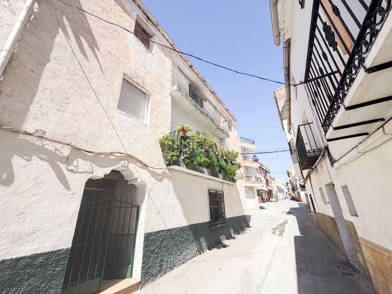 Foto 9f2726f0-d395-43be-9d08-7f728e4698b7. Casa amb xemeneia aparcament a Pozo Alcón