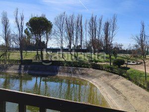 Foto 22df4753-e39d-4e9d-9cee-ce2e707774d6. Xalet amb xemeneia calefacció aparcament piscina a Pinseque