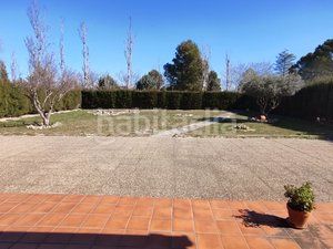 Foto 805af93b-357c-48d8-8a1d-f552b1ba5168. Xalet amb xemeneia calefacció aparcament piscina a Pinseque