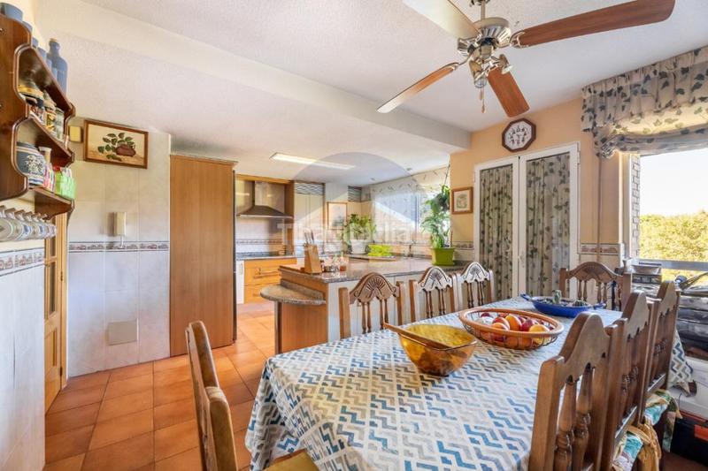 Foto 0266584a-39a4-424b-a9e5-81e48e8402bc. Zweistöckige wohnung mit heizung parking pool in Norte Majadahonda