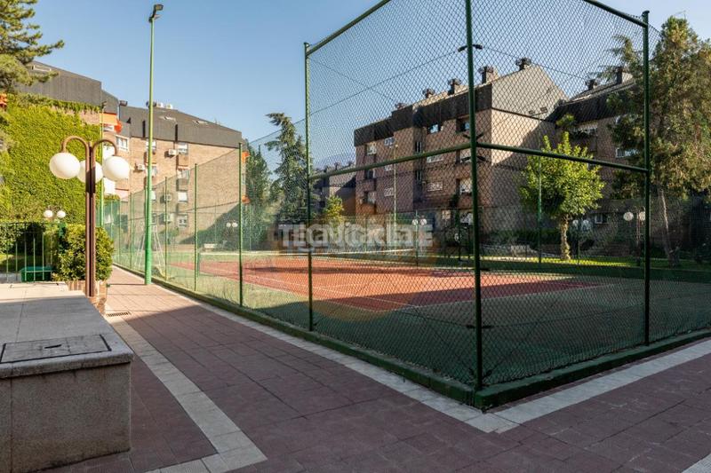 Foto 41a36cf8-59b1-4f81-90fc-4337913c6256. Zweistöckige wohnung mit heizung parking pool in Norte Majadahonda