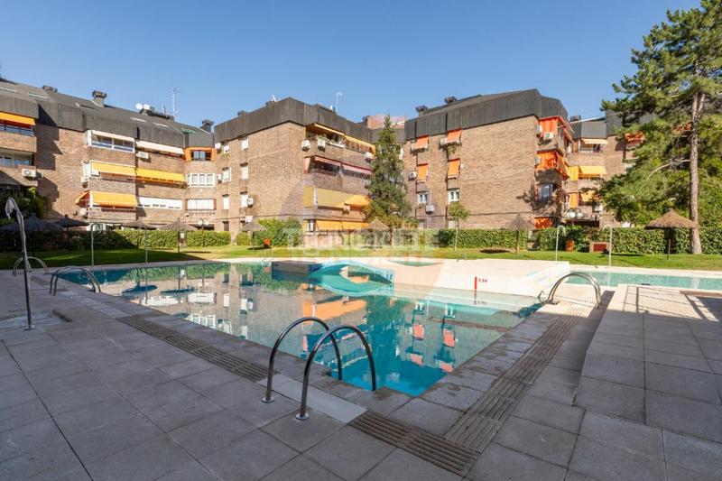 Foto 90190bff-1ad9-41a5-bd5d-ec01d461f6b2. Zweistöckige wohnung mit heizung parking pool in Norte Majadahonda