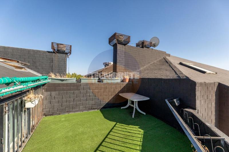 Foto a7db2ce5-31f6-408e-b508-570a4570d445. Zweistöckige wohnung mit heizung parking pool in Norte Majadahonda