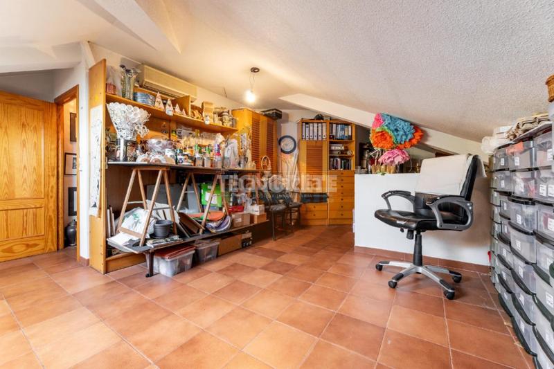 Foto ebba5562-8e3a-41a8-adf1-099e493637e4. Zweistöckige wohnung mit heizung parking pool in Norte Majadahonda