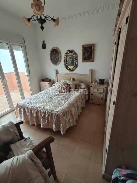 Foto b0ea8cec-f391-4cbf-91b5-ee3db2277bb6. Casa adossada a Hinojos