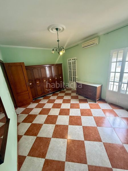 Foto 331acd45-b210-45ba-adf8-8d64076717f5. Casa adossada a Almonte Almonte