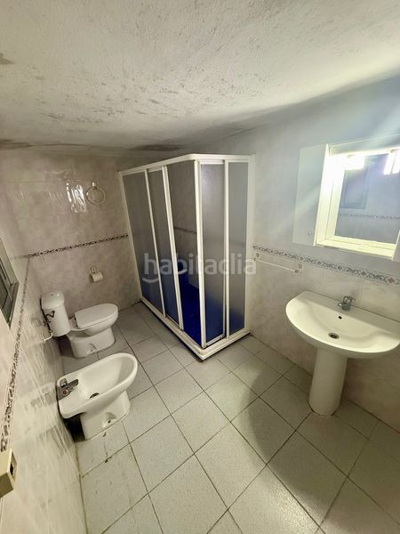 Foto 5c5eb1fe-f779-4f67-be3a-2a05840999d5. Casa adossada a Almonte Almonte