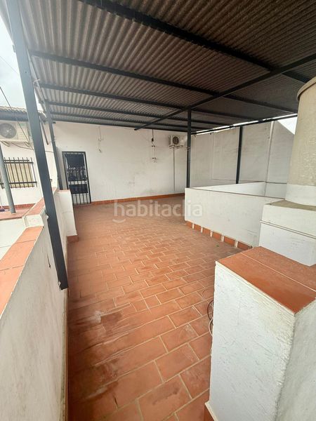 Foto a62e032d-d920-4a54-9d32-da3013c4f2f7. Casa adossada a Almonte Almonte