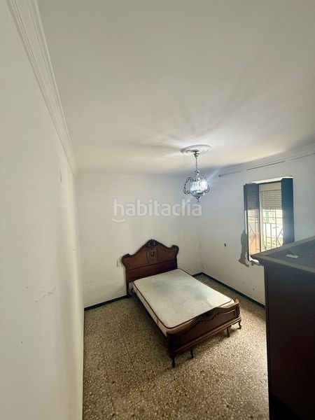 Foto f5092f66-2bd2-44d8-8fa5-5428b15d46a1. Casa adossada a Almonte Almonte
