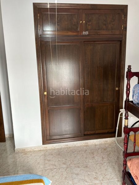 Foto bc274b7e-5490-4217-97fe-d607064752ee. Casa adossada a Almonte Almonte