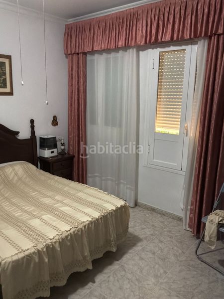 Foto ca54e89f-219c-4f9e-97d1-6337c275670d. Casa adossada a Almonte Almonte