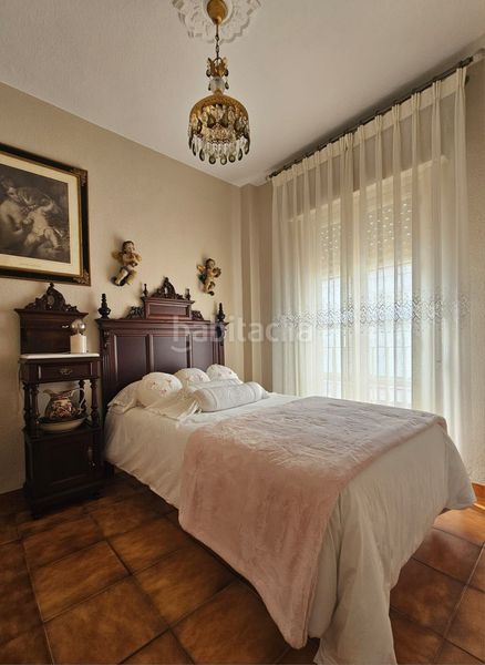 Foto 6a3628d1-a5bc-4ee1-a1f5-9891a43b932d. Casa adossada a Almonte Almonte