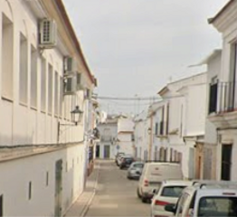 Reihenhaus in Hinojos. Gran casa en hinojos