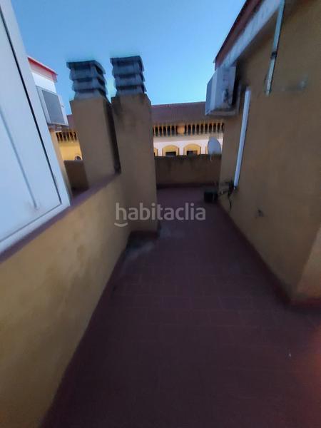 Foto e77cf1ac-5625-4a43-9b2e-ec8e9dbe93be. Casa adossada a Almonte Almonte