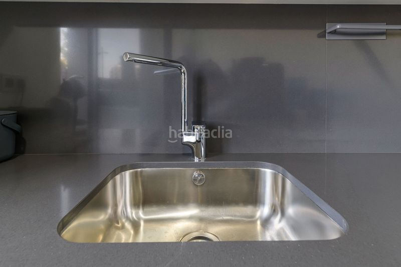 Foto d3901fc4-ae27-4a52-80b6-72049c48f0b1. Pis amb calefacció piscina a Llevant Viladecans