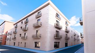 Pis a Carrer de sant gervasi 5. Bajo de ms de 100m2 en carrer sant gervasi,5 centro vilanova i