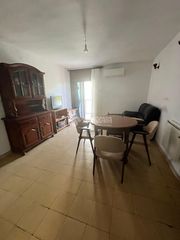 Etagenwohnung in Trinitat Nova. Piso en venta en barcelona