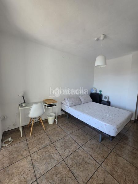 Foto 9cdefcce-3dab-48fd-b34b-00e008acbed8. Pis a Trinitat Vella Barcelona