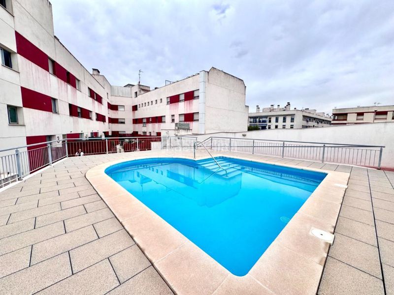 Foto 3b843a35-d913-4b2a-9278-268736bcd1f0. Pis amb calefacció aparcament piscina a Cañero Córdoba