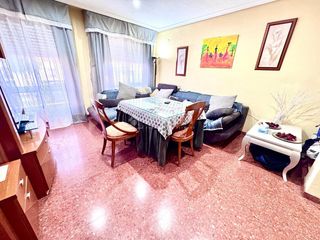 Pis a Santa Rosa - Valdeolleros. Piso en venta en cordoba