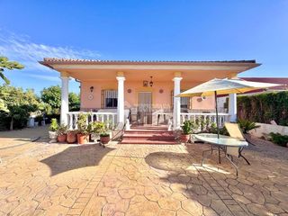Masia a El Higuerón. Casa rural en venta en cordoba