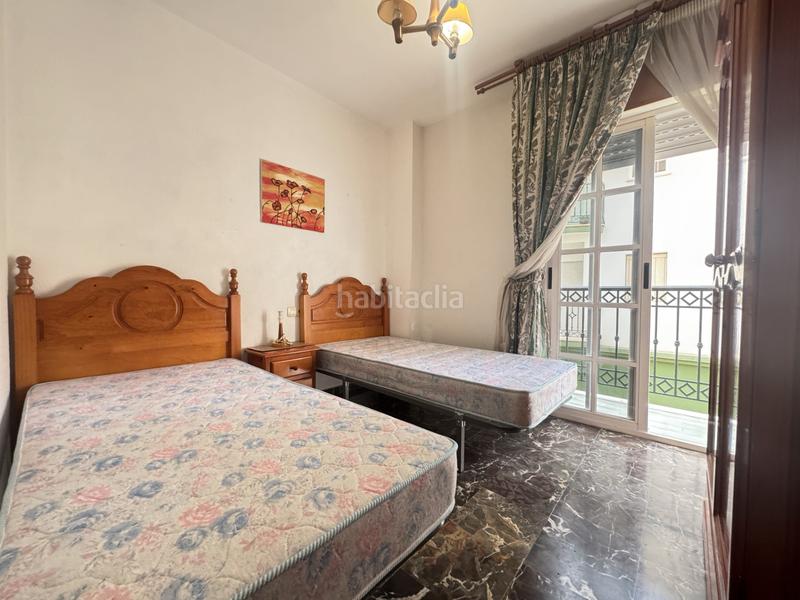 Foto d8f207b9-5864-44c8-8c76-f4fdcc052393. Appartement dans Centro Salobreña