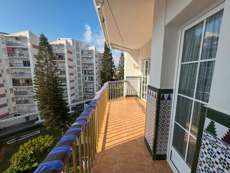 Foto 9ba08e61-4176-4635-bc9a-175c61c9a1b9. Piso  en venta en urb. salomar en Salobreña costa Salobreña