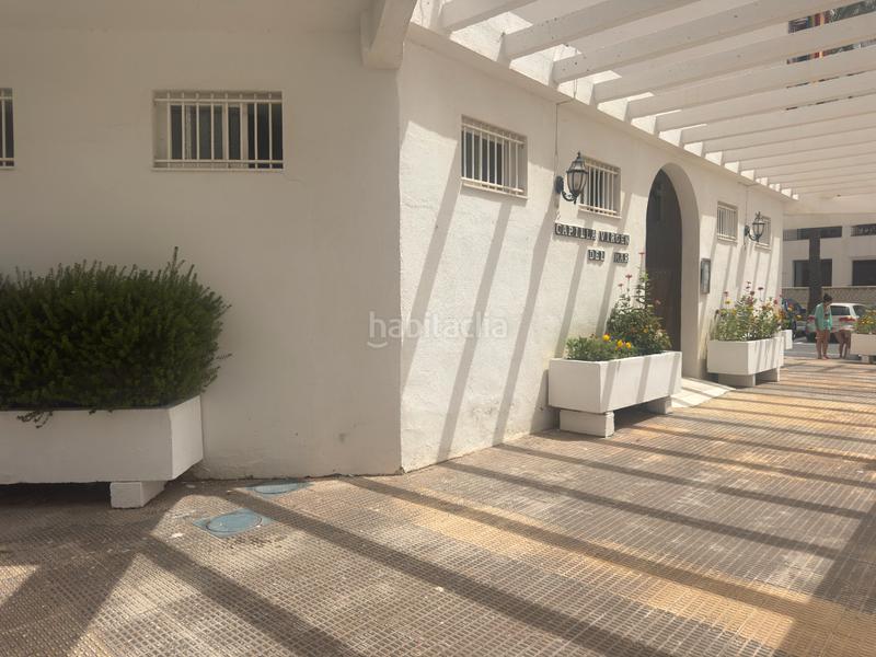 Foto fe341e46-8bfa-416d-bfde-913b5f6d5f39. Piso  en venta en urb. salomar en Salobreña costa Salobreña