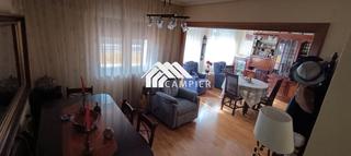 Pis  Avenida de la estacin. Piso con balcn en avenida de la estacin