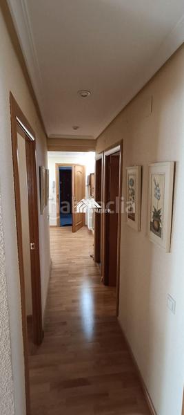 Foto 3bebca02-50b4-4c31-8c43-957cf118195e. Pis amb calefacció aparcament a San Antonio Abad Albacete