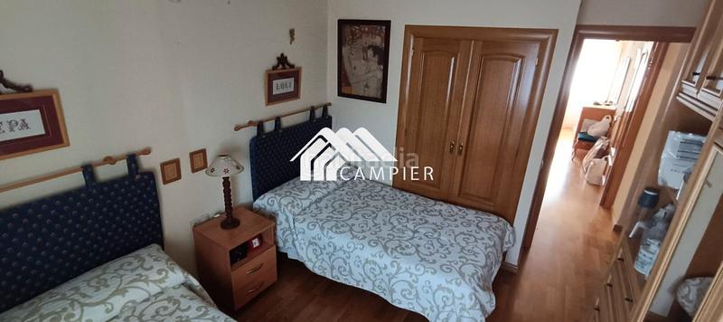 Foto ec8e20ec-75e9-4503-9bd6-d6a8e9e9da99. Pis amb calefacció aparcament a San Antonio Abad Albacete