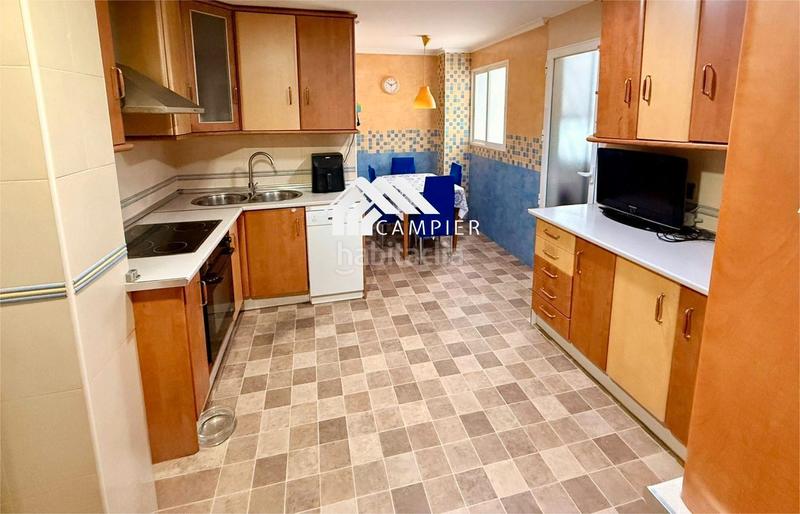 Foto 366033fd-9fde-49ba-bfb2-636c164b6afa. Piso  con balcón en centro en Ensanche - Franciscanos Albacete